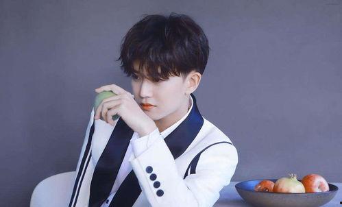 娱乐爆料君任嘉伦,娱乐爆料君揭秘明星幕后故事